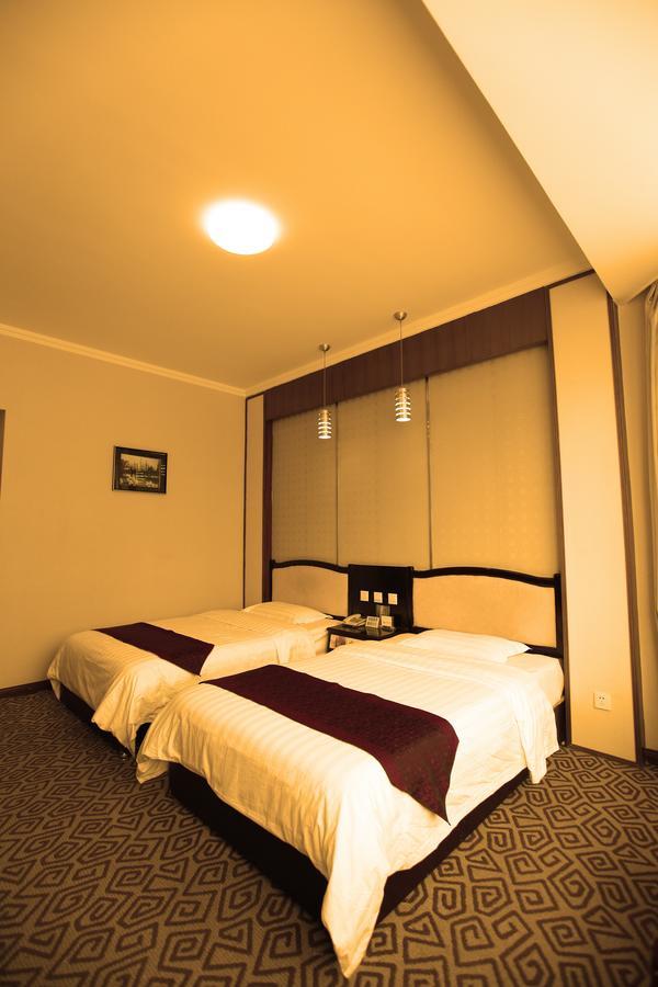 Huashan Jinsui Hotel Huayin エクステリア 写真